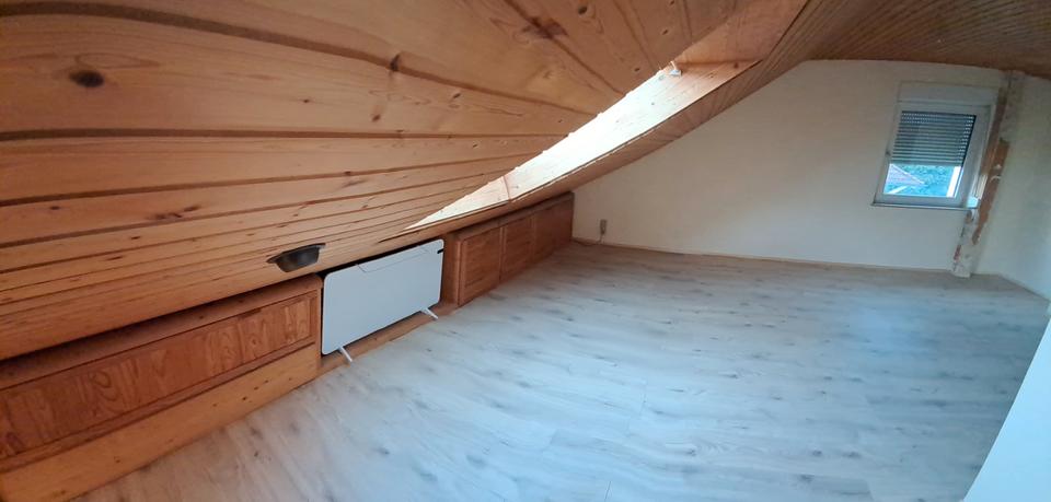 Doppelhaushälfte Goldbach - 6 Zimmer, 135 m&sup2;, 1.550&euro; | Angebot:26417757