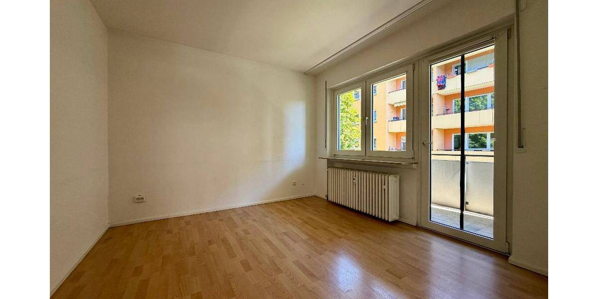Etagenwohnung Hanau Kesselstadt - 3 Zimmer, 71 m&sup2;, 950&euro; | Angebot:26684146