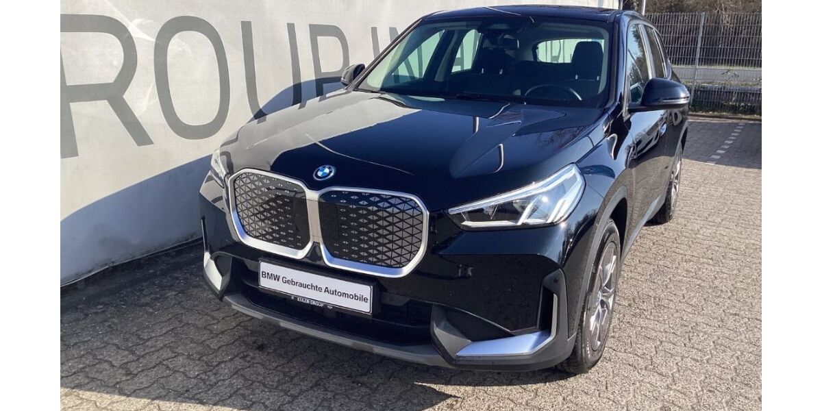 BMW iX1 33.207 km 30.966 &euro; Hainburg 63512