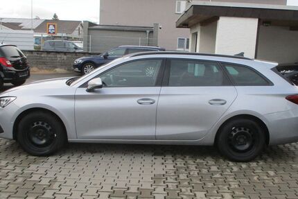 Seat Leon 110.990 km 15.989 &euro; Babenhausen 64832