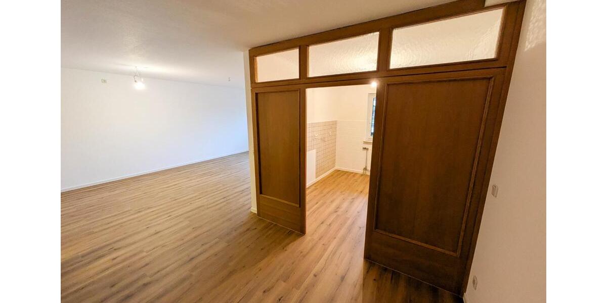Etagenwohnung Aschaffenburg Gailbach - 4 Zimmer, 105 m&sup2;, 1.400&euro; | Angebot:25702440