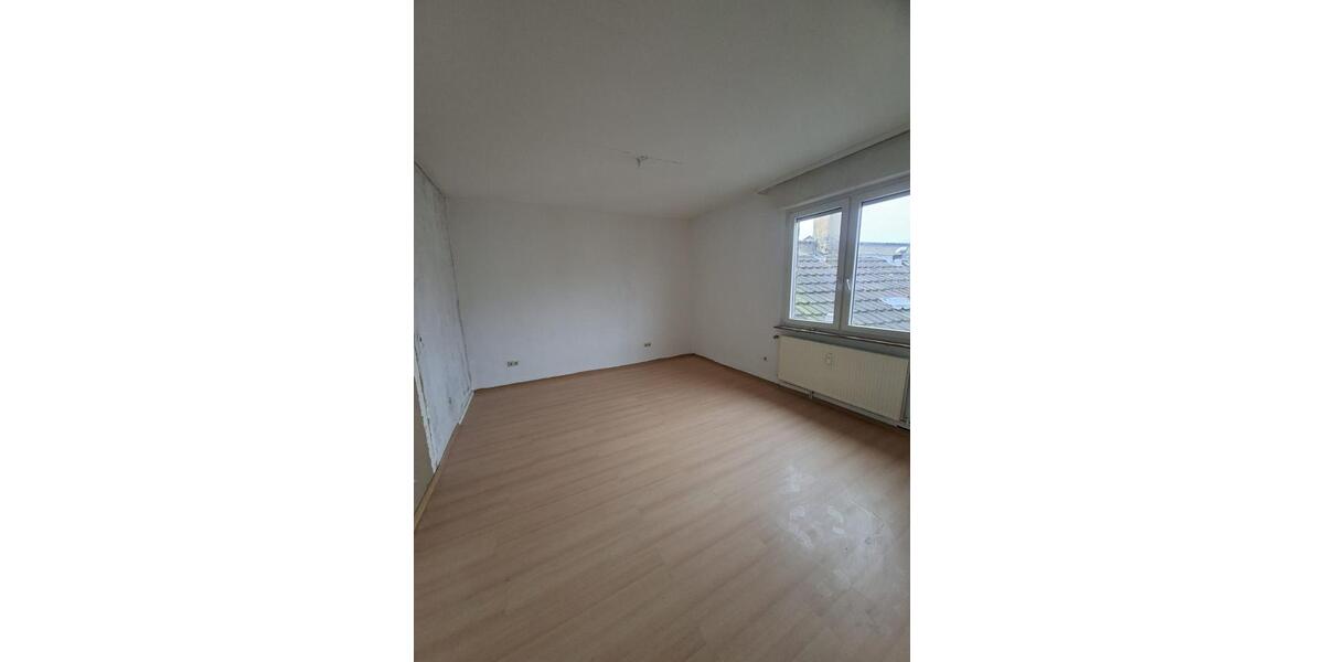 Etagenwohnung Hanau Groß-Steinheim - 2 Zimmer, 60 m&sup2;, 600&euro; | Angebot:25127065