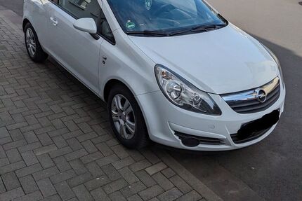 Opel Corsa 165.000 km 2.150 &euro; Obertshausen 63179