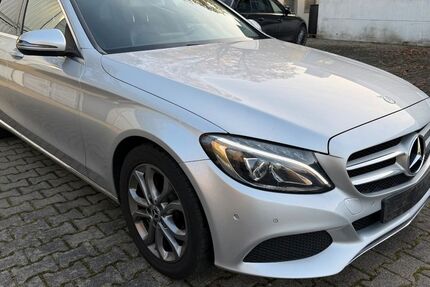 Mercedes-Benz C 180 150.000 km 13.400 &euro; Dieburg 64807