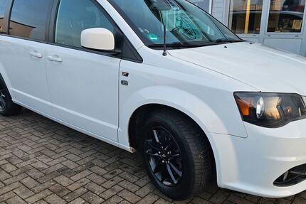 Dodge Grand Caravan 193.709 km 10.900 &euro; Erlensee 63526