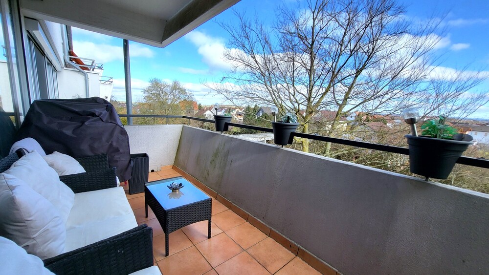 Verkaufsstart! Modern sanierte 3 Zimmer-ETW in Ruhe und Blicklage - Etagenwohnung Bruchköbel | Angebot:25972173