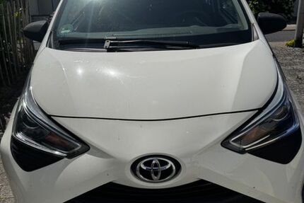 Toyota Aygo (X) 50.000 km 7.900 &euro; Alzenau 63755