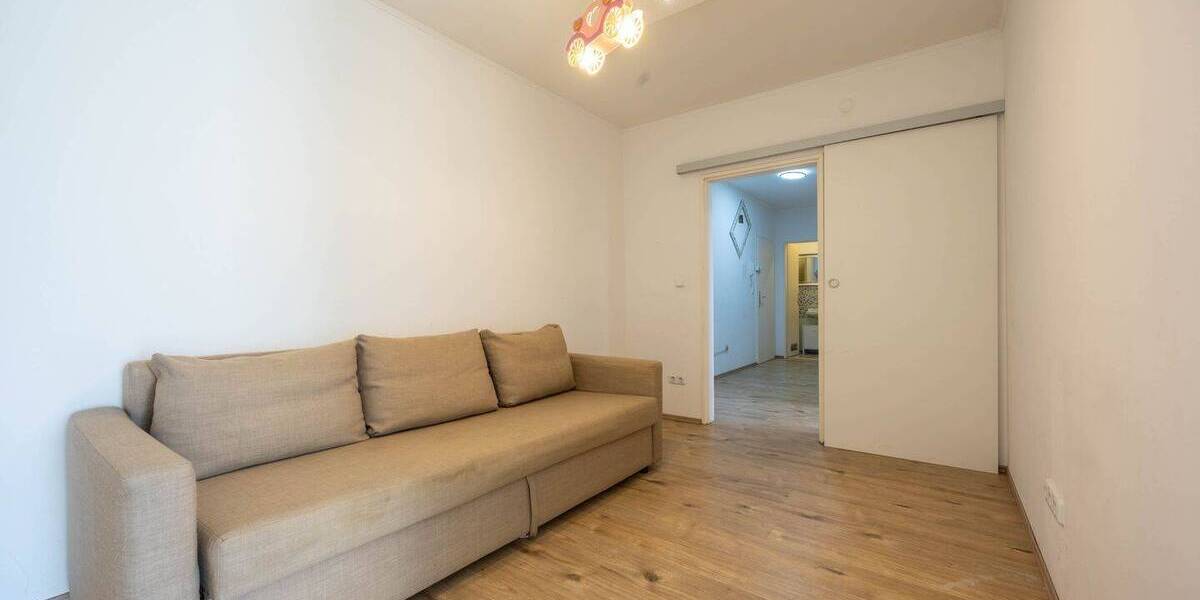 Etagenwohnung Hanau Kesselstadt - 2 Zimmer, 65 m&sup2;, 175.000&euro; | Angebot:26082538