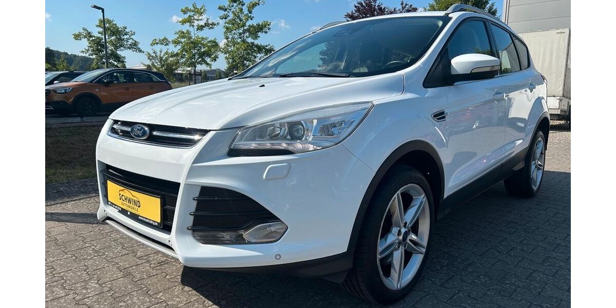 Ford Kuga 93.745 km 13.990 &euro; Elsenfeld 63820