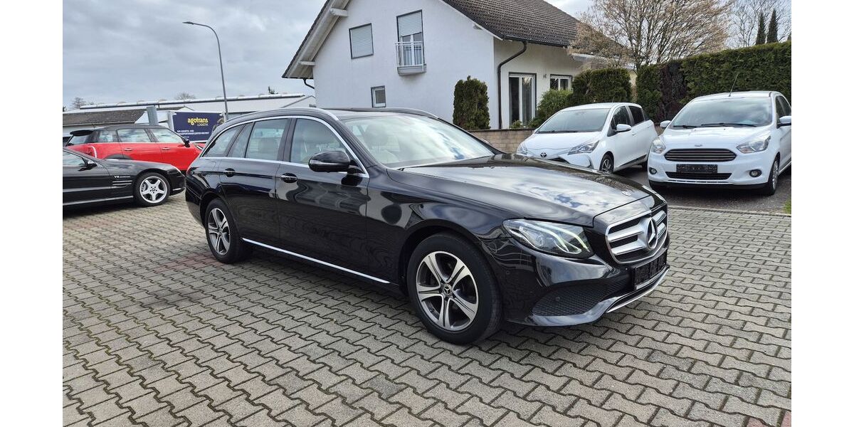 Mercedes-Benz E 200 238.350 km 13.990 &euro; Rodgau 63110