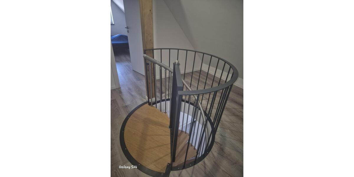 Dachgeschoßwohnung Rodgau - 3 Zimmer, 110 m&sup2;, 1.400&euro; | Angebot:26660603