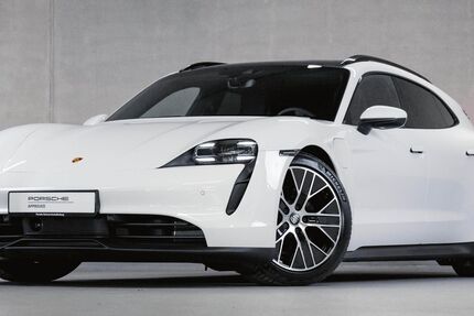 Porsche Taycan 9.300 km 73.880 &euro; Aschaffenburg 63739