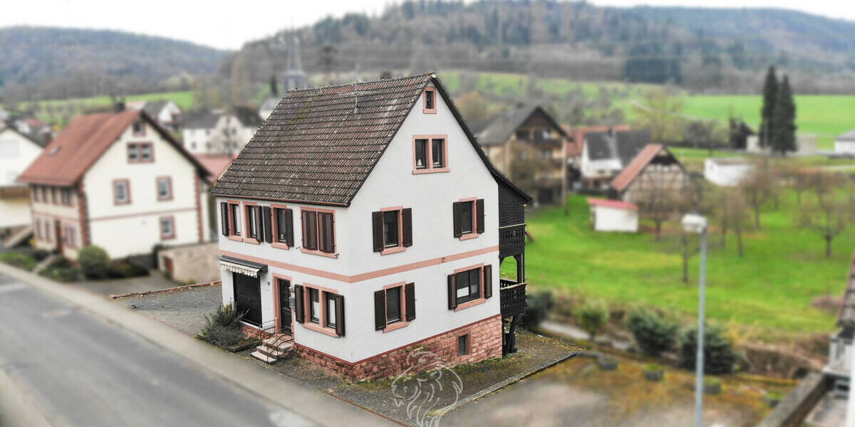 Einfamilienhaus Freudenberg Boxtal - 6 Zimmer, 161 m&sup2;, 179.000&euro; | Angebot:26154825