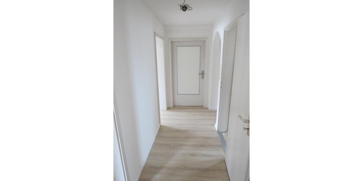 Etagenwohnung Langenselbold - 3 Zimmer, 95 m&sup2;, 890&euro; | Angebot:26481556