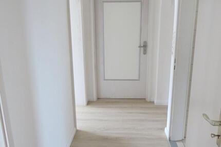 Wohnung Langenselbold - 3 Zimmer, 95 m&sup2;, 890&euro; | Angebot:26481556