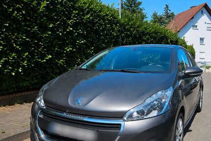 Peugeot 208 27.000 km 10.990 &euro; Maintal 63477