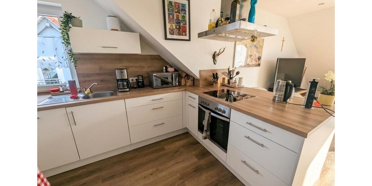 Dachgeschoßwohnung Haibach - 3 Zimmer, 83 m&sup2;, 1.190&euro; | Angebot:26621790