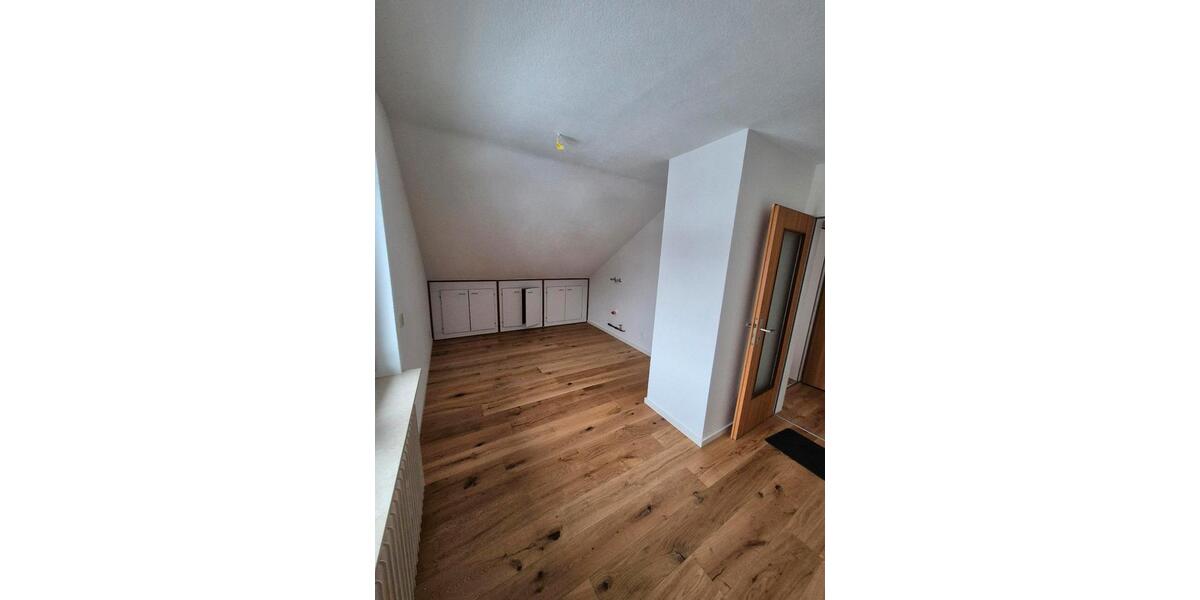 Dachgeschoßwohnung Biebergemünd - 2 Zimmer, 88 m&sup2;, 825&euro; | Angebot:24352430