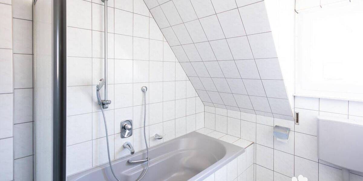 Mehrfamilienhaus, Wohnhaus Haibach - 8 Zimmer, 218 m&sup2;, 535.000&euro; | Angebot:26244927