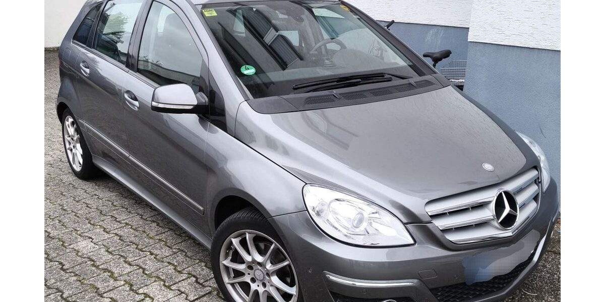 Mercedes-Benz B 180 112.000 km 6.999 &euro; Mühlheim 60165