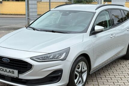 Ford Focus 190.000 km 8.899 &euro; Maintal OT Dörnigheim 63477