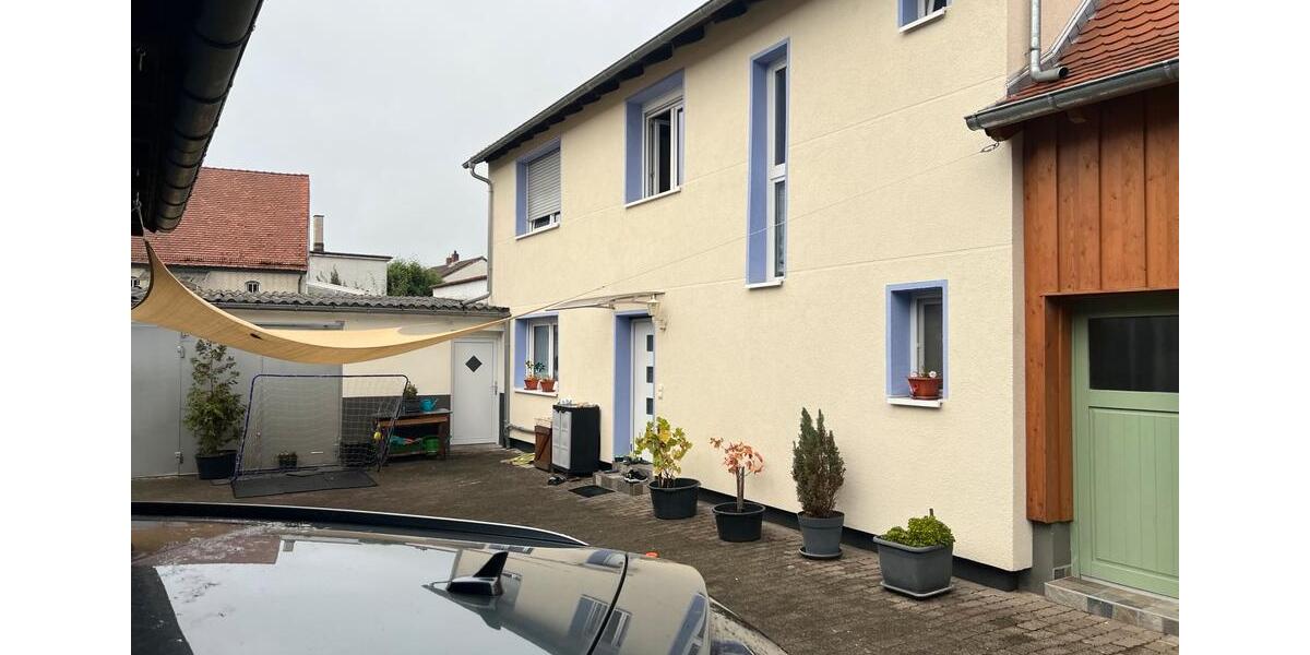 Einfamilienhaus Hanau Großauheim - 11 Zimmer, 211 m&sup2;, 675.000&euro; | Angebot:24852730