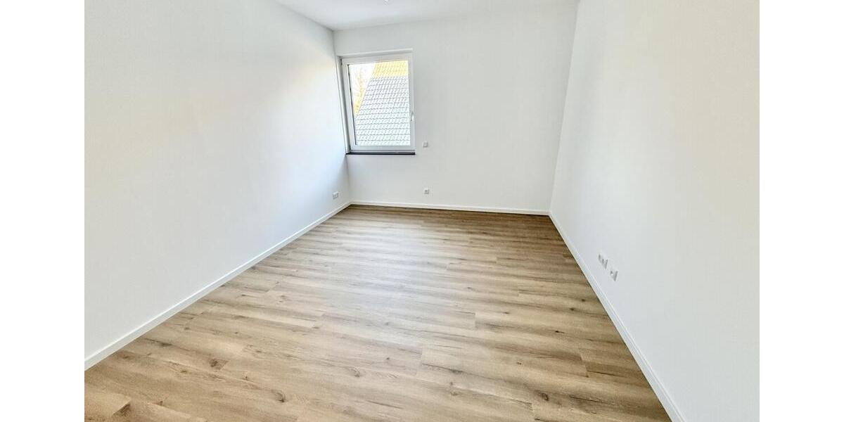Etagenwohnung Rodgau - 4 Zimmer, 129 m&sup2;, 1.800&euro; | Angebot:24536656