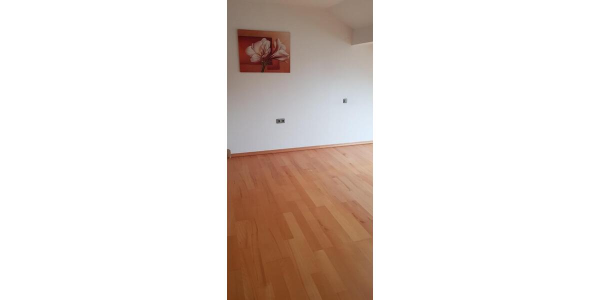 Dachgeschoßwohnung Biebergemünd - 3.5 Zimmer, 110 m&sup2;, 900&euro; | Angebot:25756762
