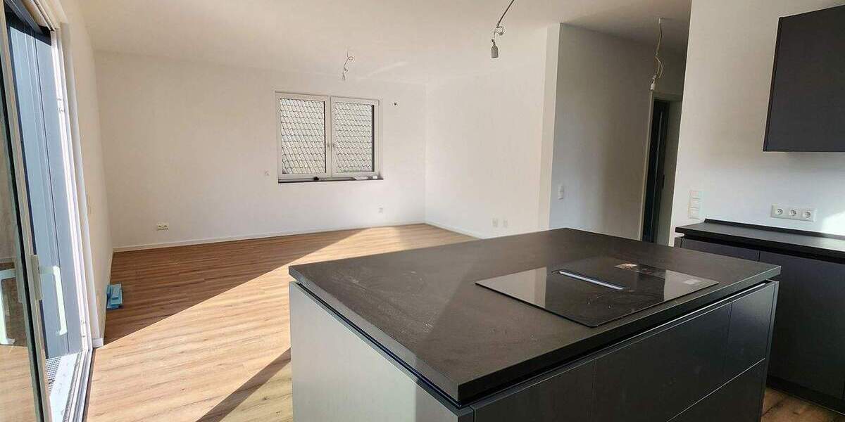 Etagenwohnung Rodgau Jügesheim - 4 Zimmer, 128 m&sup2;, 2.070&euro; | Angebot:25801686