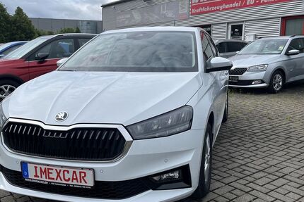 Skoda Fabia 13.300 km 20.990 &euro; Bessenbach 63856