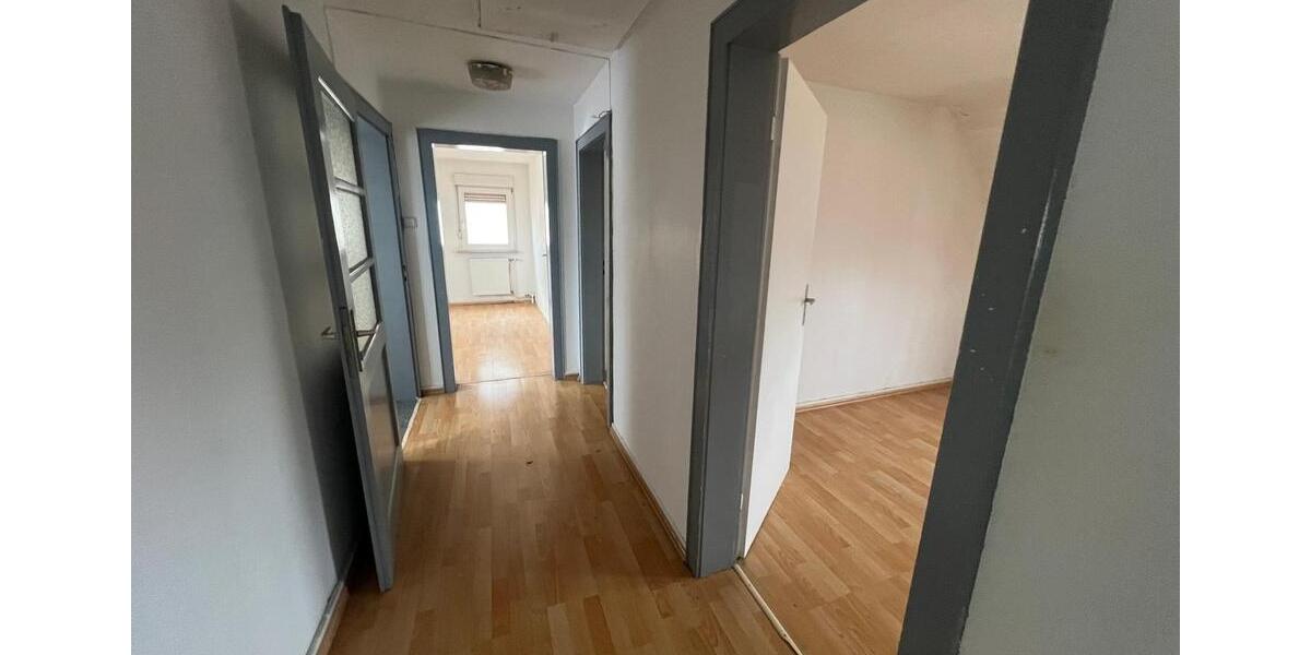 Etagenwohnung Dieburg - 3 Zimmer, 75 m&sup2;, 700&euro; | Angebot:25877424