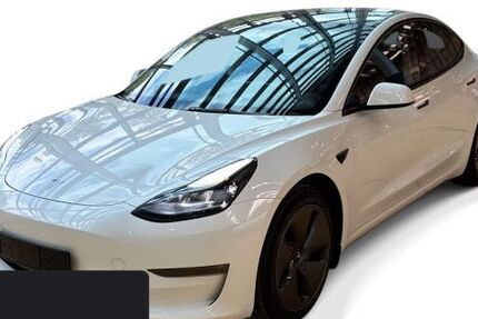 Tesla Model 3 106.569 km 27.100 &euro; Hanau 63457