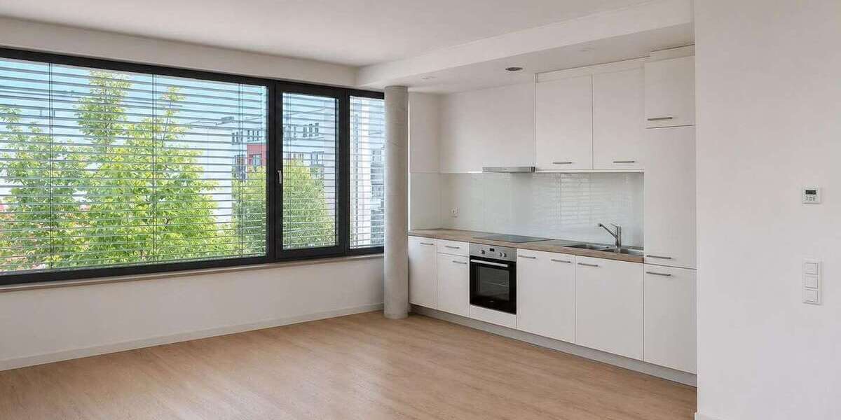 Etagenwohnung Aschaffenburg Damm - 2 Zimmer, 75 m&sup2;, 990&euro; | Angebot:27335195