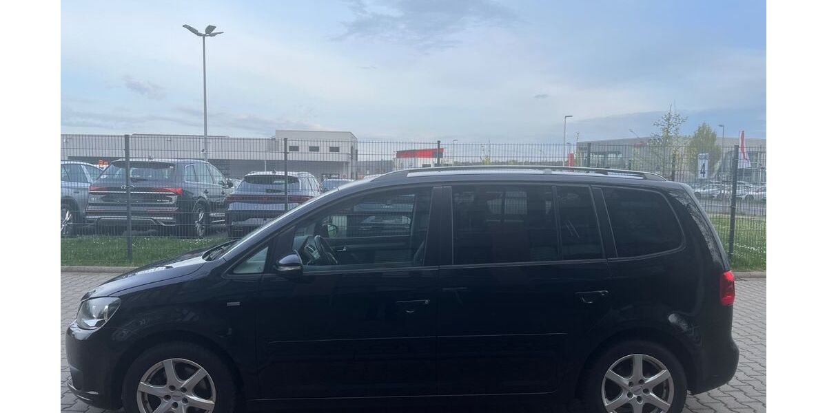 VW Touran 255.000 km 6.490 &euro; Dietzenbach 63128