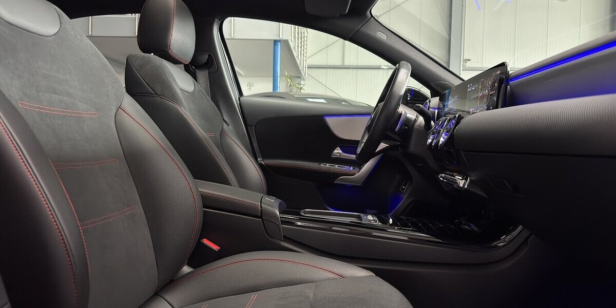 Mercedes-Benz A 200 d LIMOUSINE AMG PREMIUM-DISTR.-PANO-NIGHT! 15.679 km 36.859 &euro; Groß-Umstadt 64823