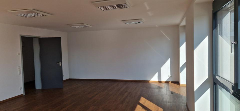 Gewerbeobjekt Aschaffenburg Gailbach - 1.425&euro; | Angebot:22035398