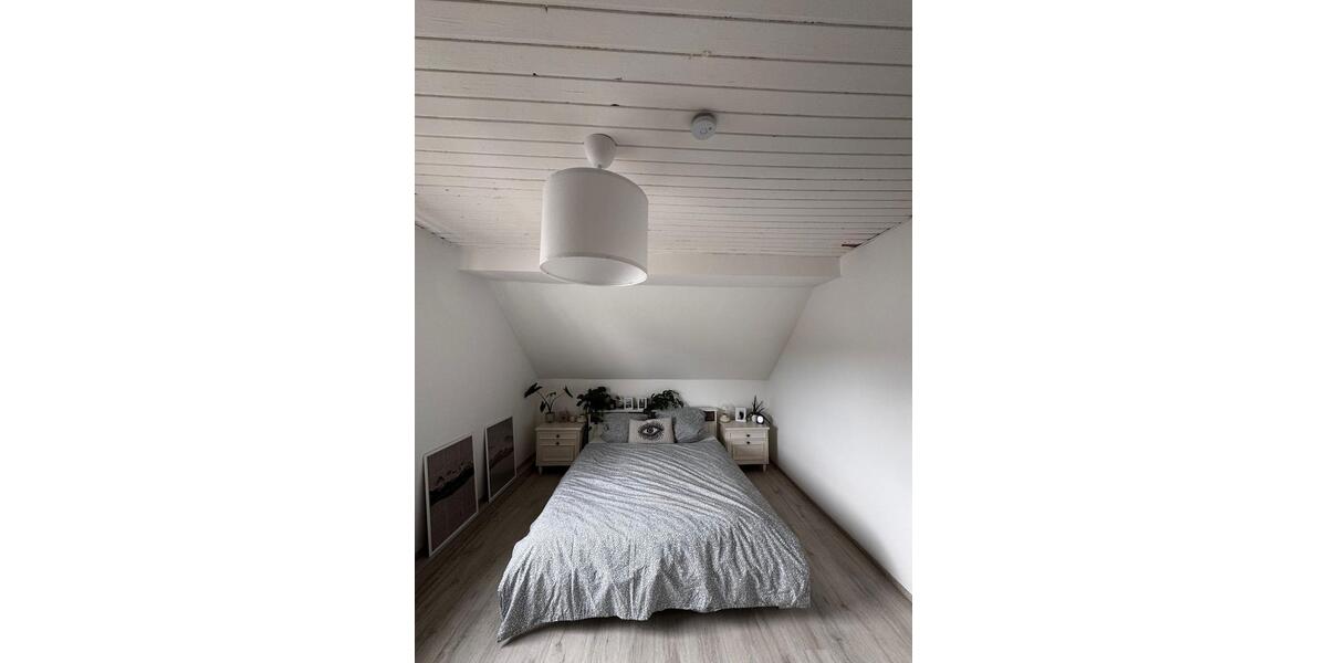 Dachgeschoßwohnung Großkrotzenburg - 2.5 Zimmer, 55 m&sup2;, 790&euro; | Angebot:26299964