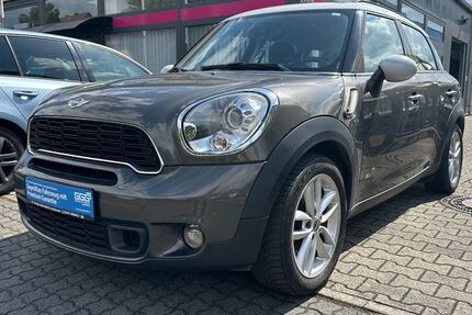 Mini Countryman S (Cooper) 152.267 km 9.499 &euro; Hanau 63450