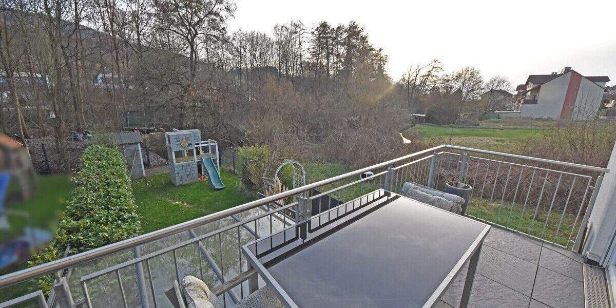 Reihenmittelhaus Laufach - 5 Zimmer, 190 m&sup2;, 419.000&euro; | Angebot:25774786
