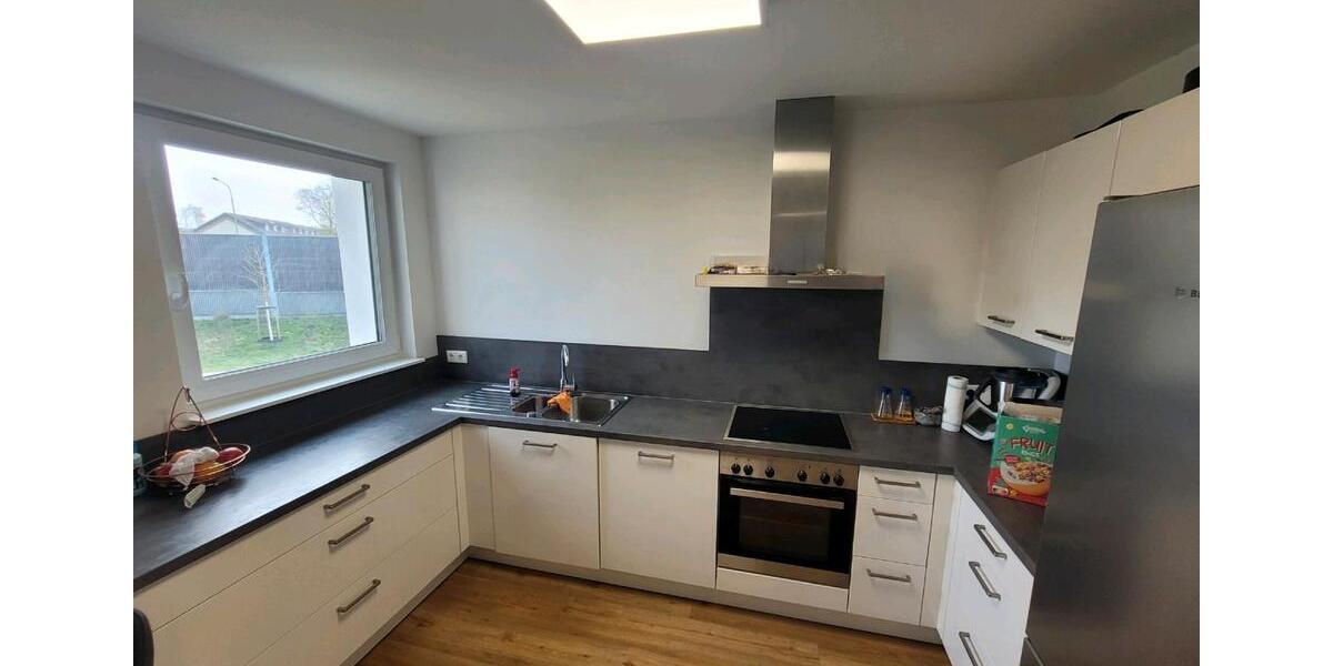 Etagenwohnung Hanau Großauheim - 3 Zimmer, 93 m&sup2;, 1.400&euro; | Angebot:25831936