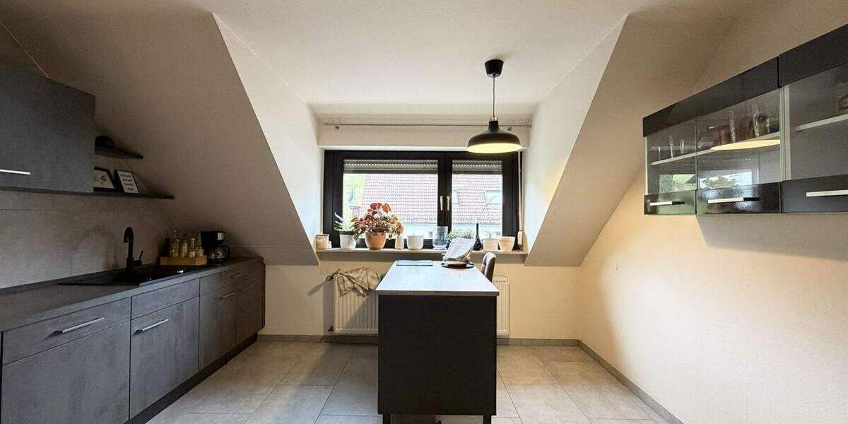 Etagenwohnung Mespelbrunn / Hessenthal Mespelbrunn - 4 Zimmer, 119 m&sup2;, 225.000&euro; | Angebot:25693818