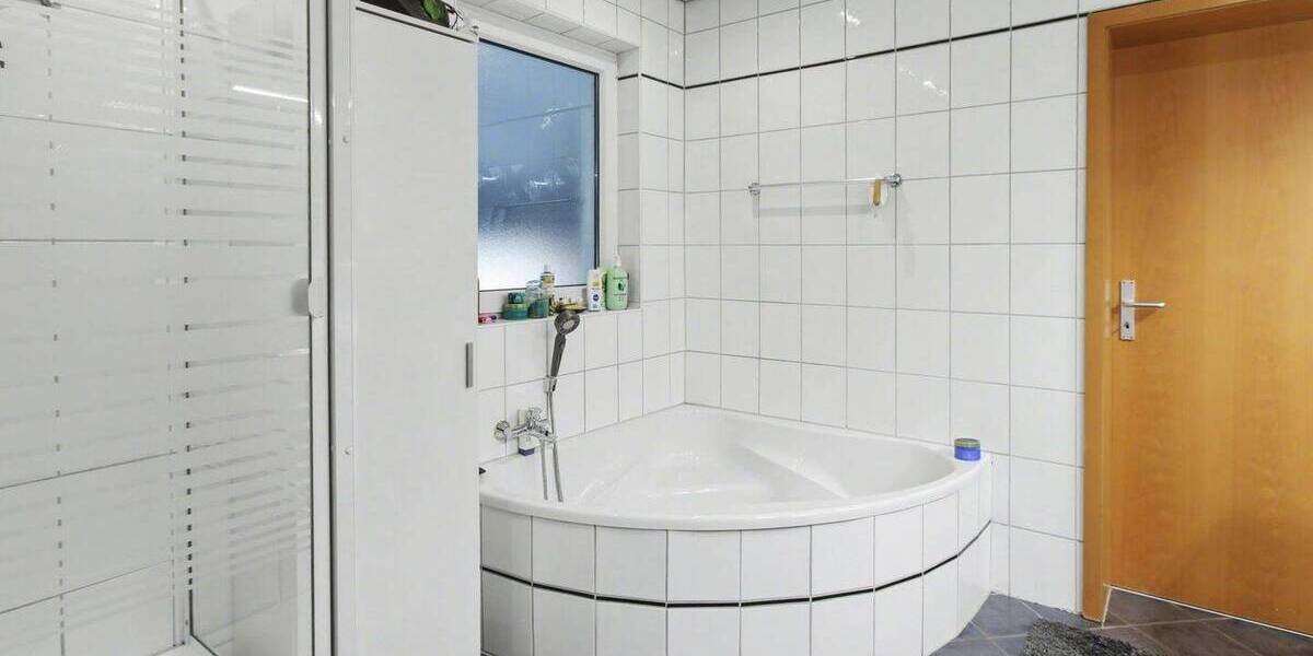 Einfamilienhaus Reinheim Spachbrücken - 7 Zimmer, 264 m&sup2;, 869.000&euro; | Angebot:26142917