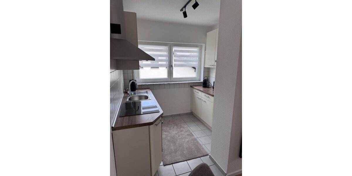 Etagenwohnung Aschaffenburg Damm - 2 Zimmer, 67 m&sup2;, 1.280&euro; | Angebot:26819117
