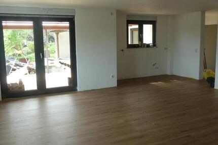 Wohnung Obernburg am Main - 2 Zimmer, 100 m&sup2;, 1.150&euro; | Angebot:25161591