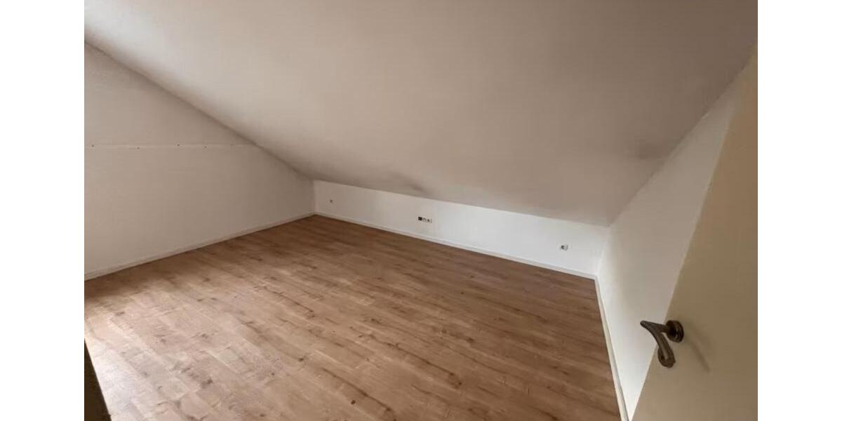 Mehrfamilienhaus, Wohnhaus Kleinwallstadt - 8 Zimmer, 260 m&sup2;, 649.000&euro; | Angebot:25143487