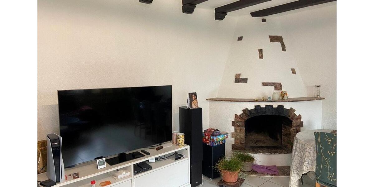 Etagenwohnung Großostheim - 5 Zimmer, 190 m&sup2;, 1.376&euro; | Angebot:26664853