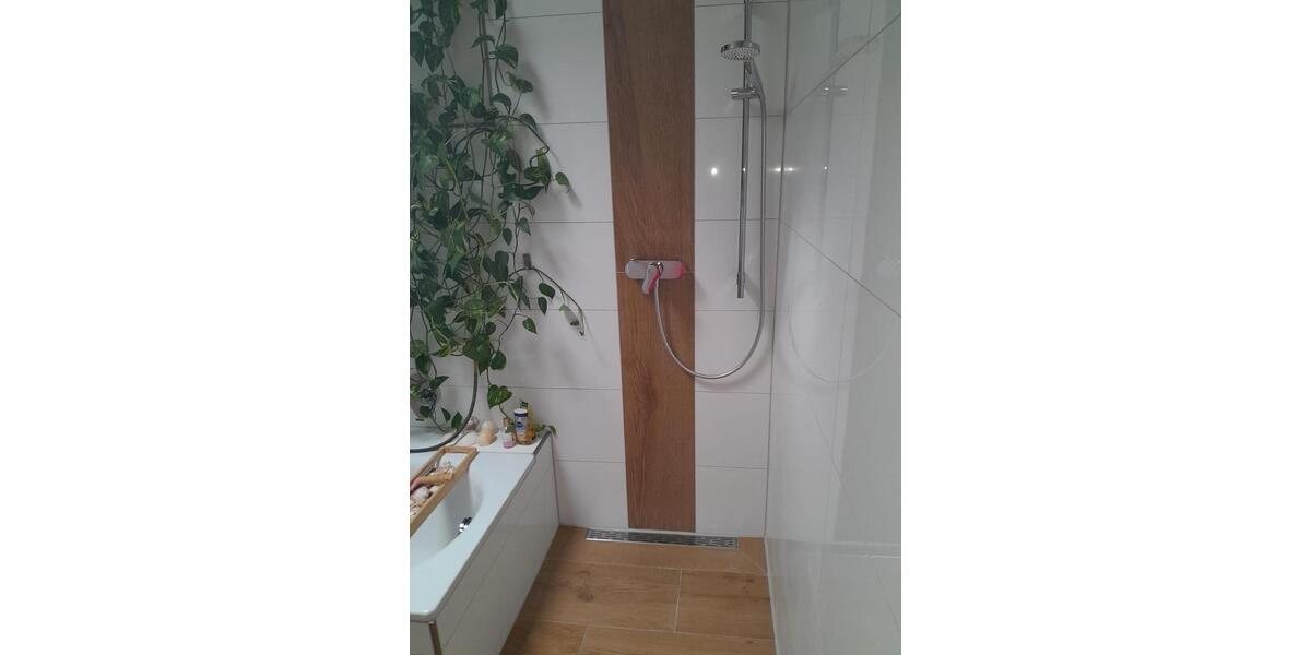 Dachgeschoßwohnung Aschaffenburg Damm - 2 Zimmer, 77 m&sup2;, 399.000&euro; | Angebot:27093210