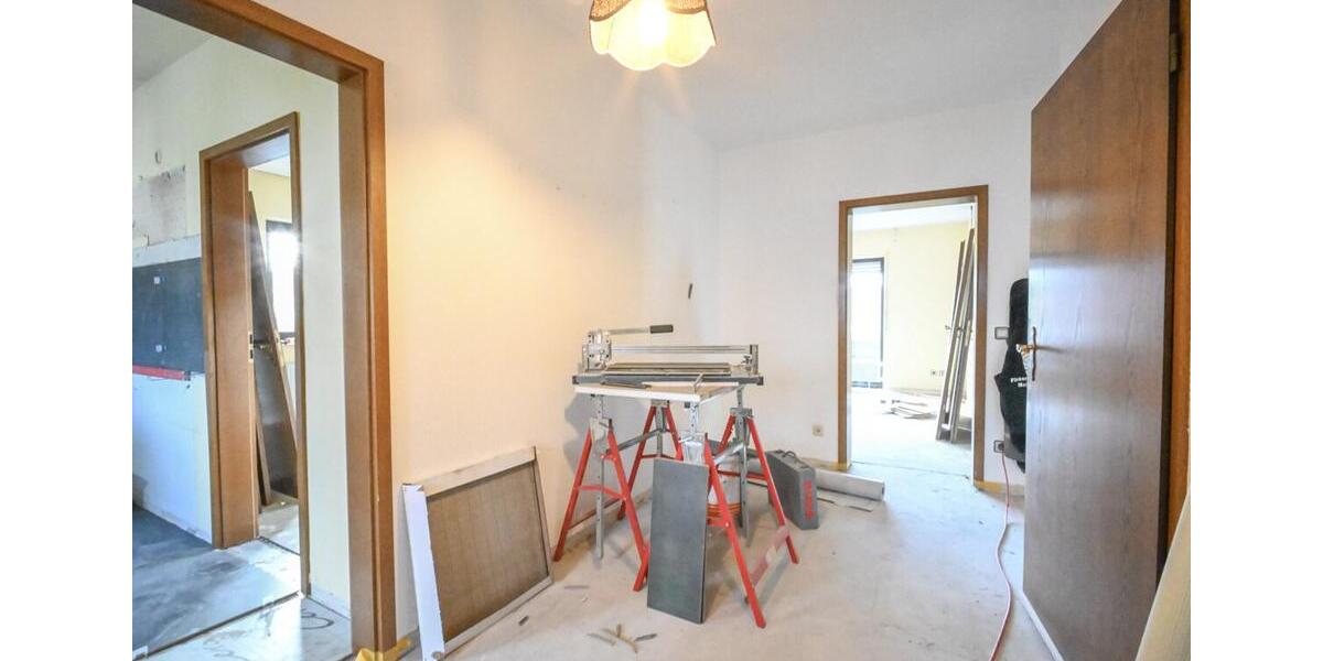 Etagenwohnung Großostheim - 4 Zimmer, 108 m&sup2;, 1.100&euro; | Angebot:25149910