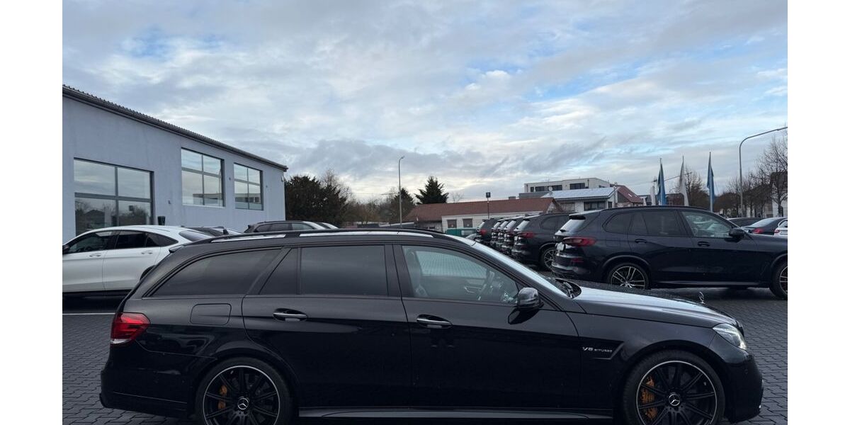 Mercedes-Benz E 63 AMG 175.929 km 33.880 &euro; Hanau/Nähe Airport Frankfurt/M 63456