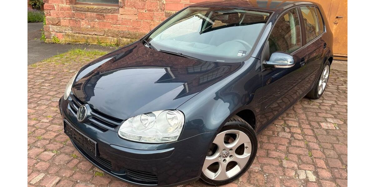 VW Golf 64.406 km 5.999 &euro; Freudenberg 97896
